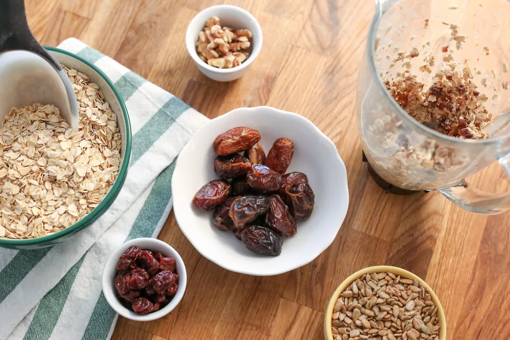 How to Tell Authentic Ajwa Dates from Fakes: A Complete Guide